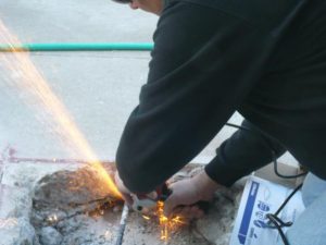 cutting rebar with a die grinder